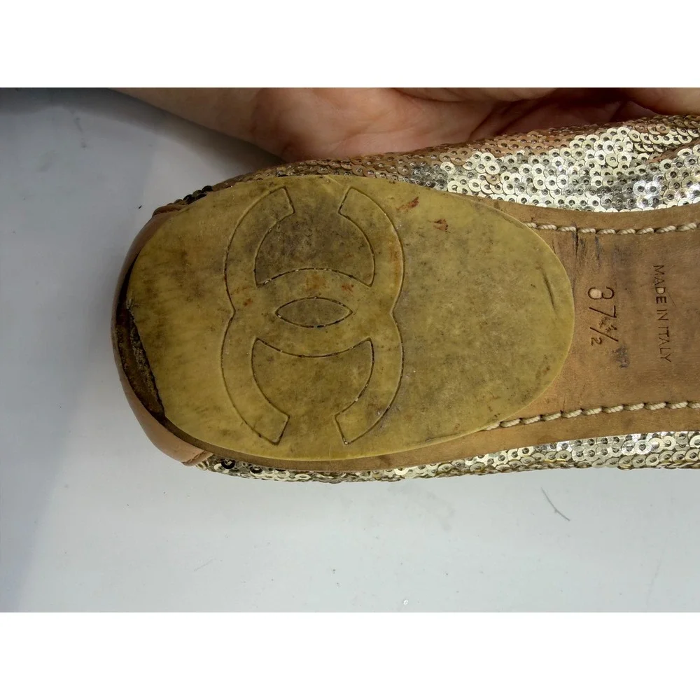 Chanel Gold Sequin Cap Toe Ballet Flats CC Logo Leather Trim Made in Italy 37.5